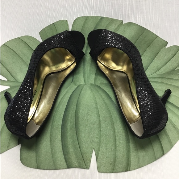 Touch Of Nina With Black Crystals - Picture 3 of 8